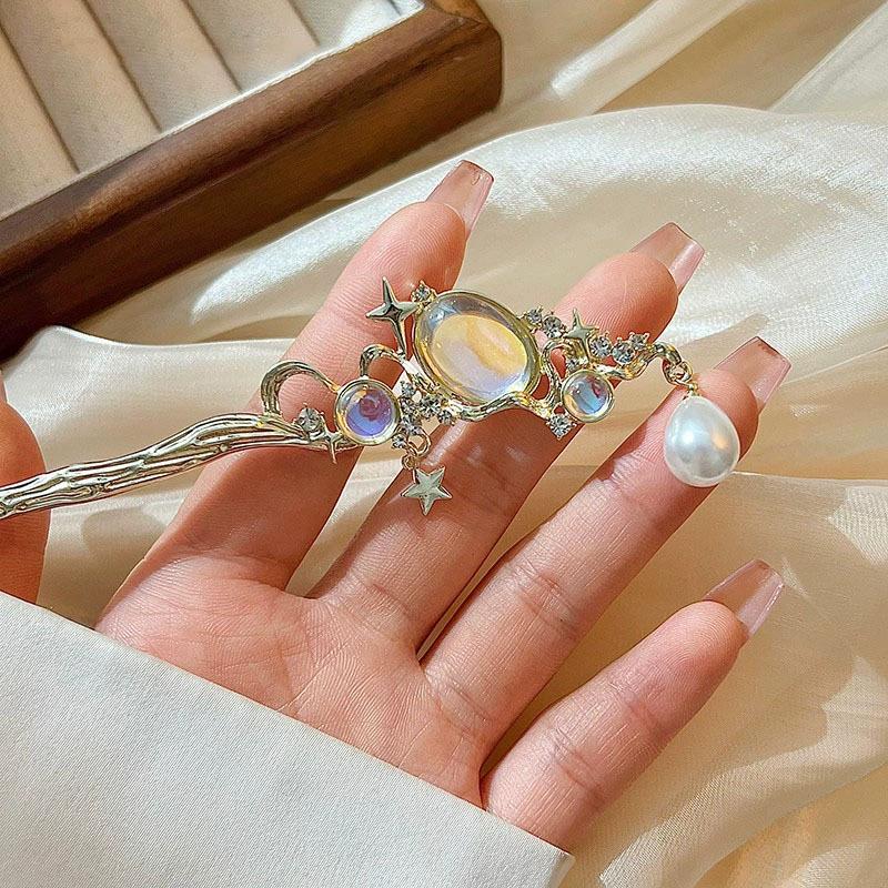 Moonstone Hairpin with Star &  - огляд і ціна Hair Care Ingredients