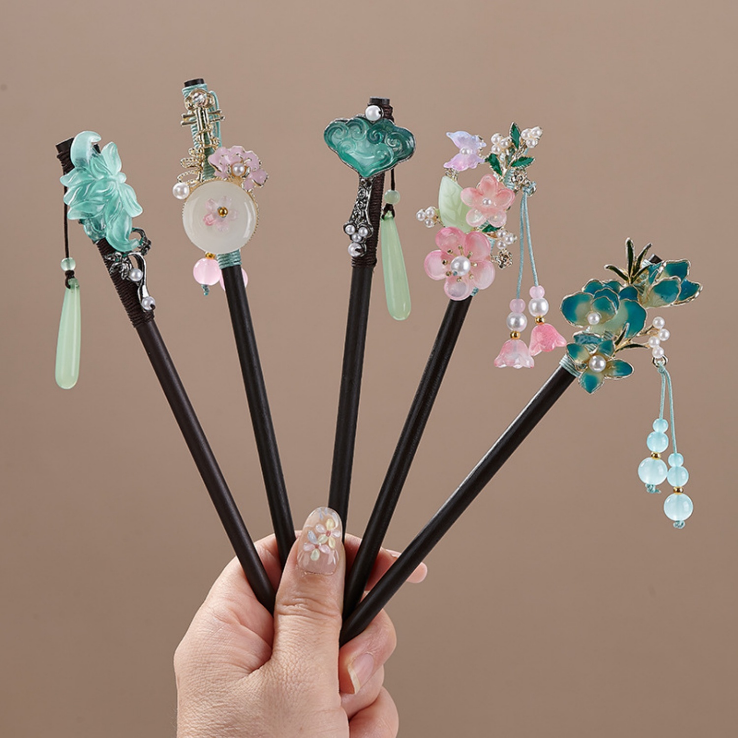 Vintage Flower Hairpin For Wom - огляд і ціна Hair Care Ingredients